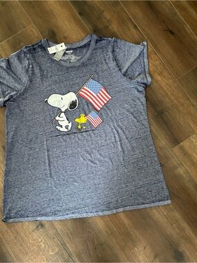 NWT Lane Bryant Snoopy & Woodstock Navy Heather Wome T-Shirt with American Flags